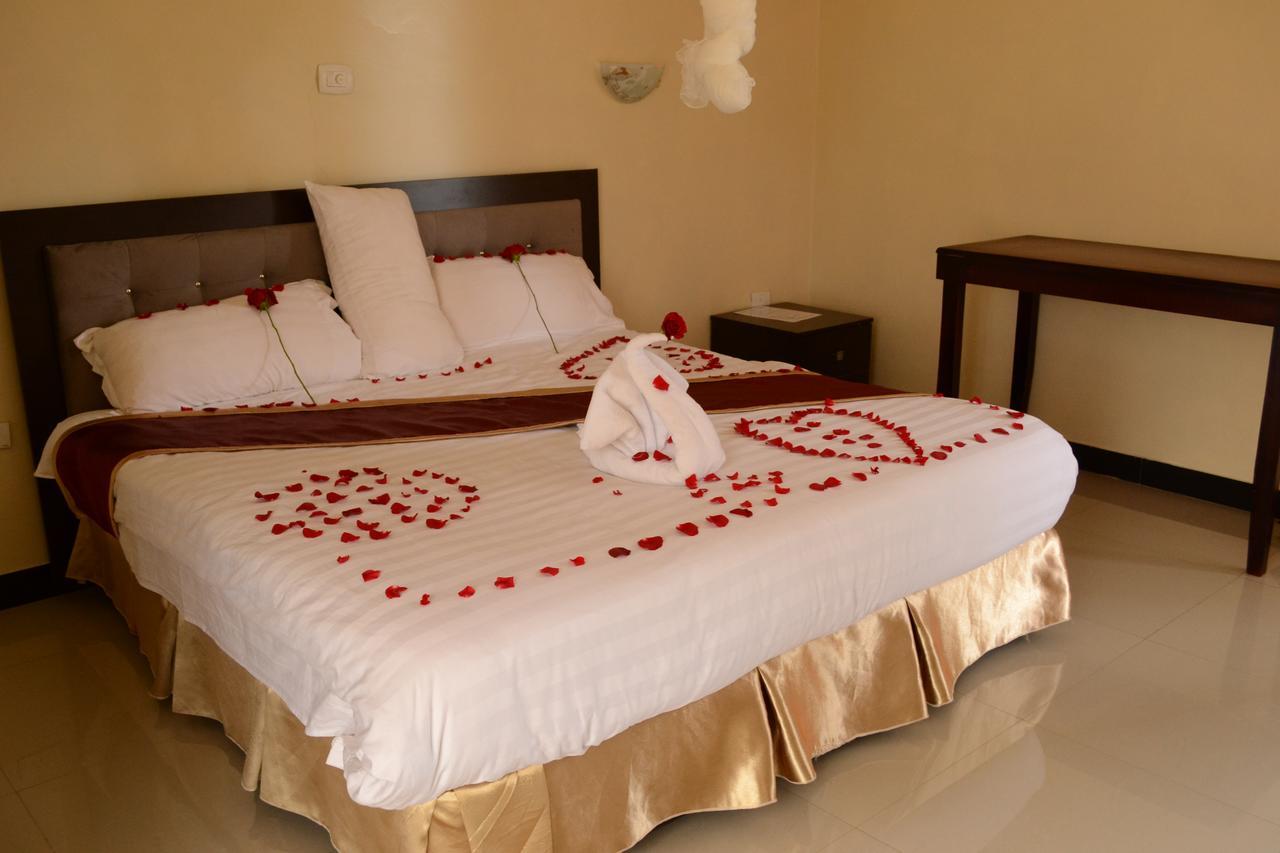 Lakemark Hotel And Tour Service บาเฮอร์ดาร์ ภายนอก รูปภาพ