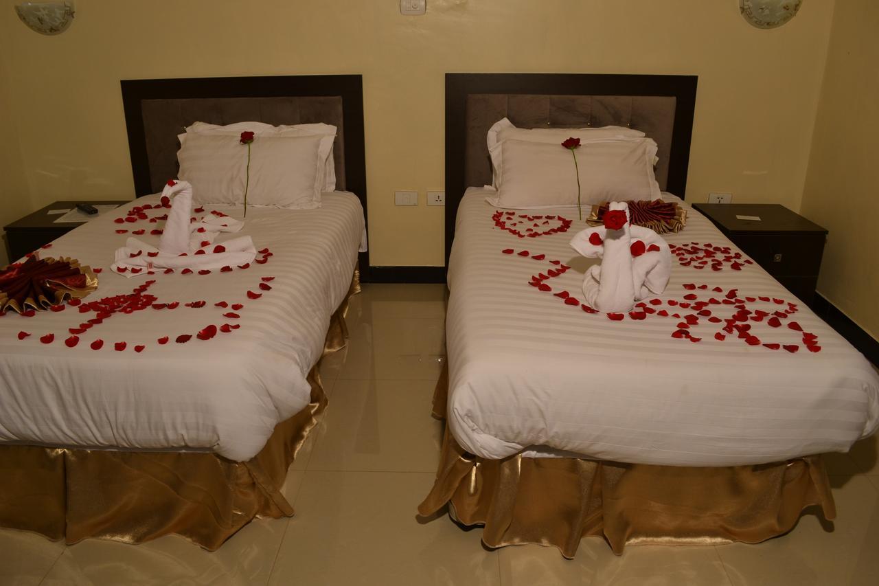 Lakemark Hotel And Tour Service บาเฮอร์ดาร์ ภายนอก รูปภาพ