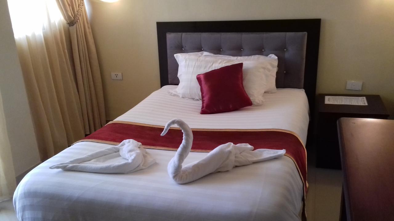 Lakemark Hotel And Tour Service บาเฮอร์ดาร์ ภายนอก รูปภาพ