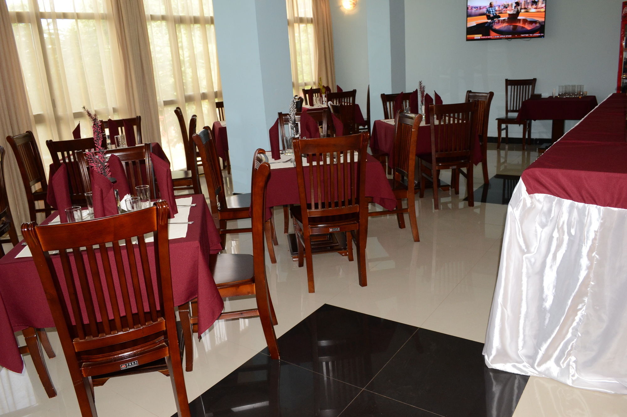 Lakemark Hotel And Tour Service บาเฮอร์ดาร์ ภายนอก รูปภาพ